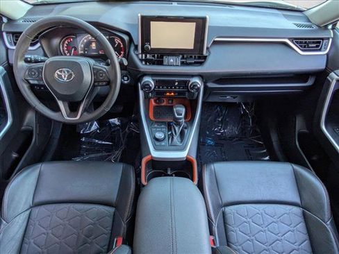 Used 2024 Toyota RAV4 Adventure image 15