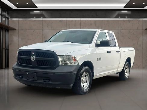 Used 2016 RAM 1500 Tradesman w/ Popular Equipment Group AWD/4WD image 2