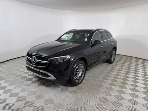 New 2026 Mercedes-Benz GLC 300 4MATIC image 3