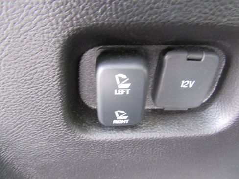 Used 2024 Ford Edge SEL w/ Convenience Package image 35