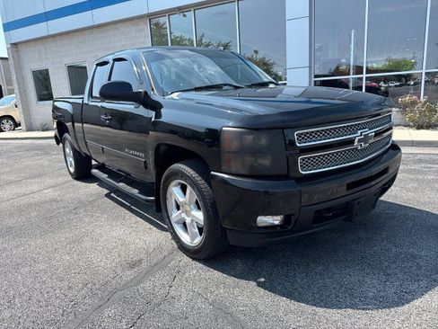 Used 2013 Chevrolet Silverado 1500 LTZ w/ LTZ Plus Package AWD/4WD image 1