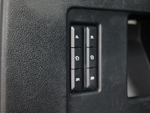 Used 2021 Ford Expedition XLT RWD image 39