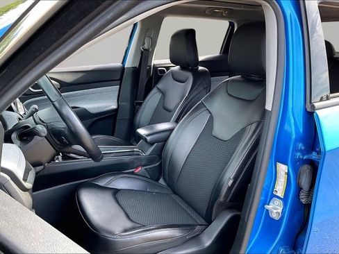 Used 2022 Jeep Compass Latitude w/ Sun and Sound Group image 15