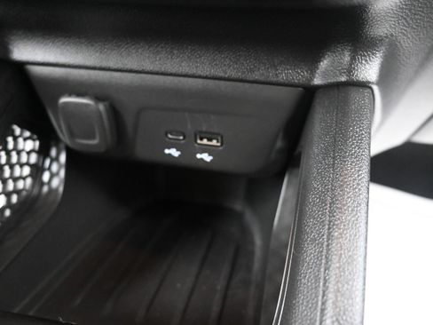 Used 2024 Chevrolet TrailBlazer LS w/ LS Convenience Package AWD/4WD image 40
