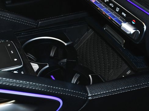 Used 2025 Mercedes-Benz GLS 450 4MATIC image 77