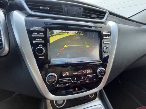 Used 2018 Nissan Murano S FWD image 21
