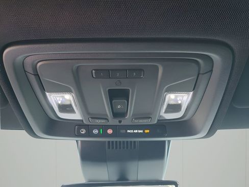 Used 2024 GMC Sierra 1500 AT4 w/ Technology Package image 40