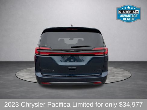 Used 2023 Chrysler Pacifica Limited w/ S Appearance Package AWD/4WD image 4