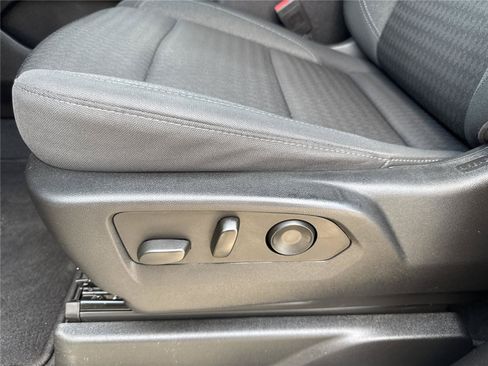 Used 2023 Chevrolet Tahoe LS AWD/4WD image 13