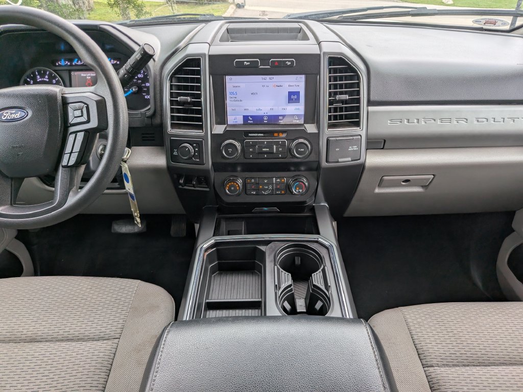 Used 2022 Ford F250 XLT w/ XLT Premium Package AWD/4WD image 18