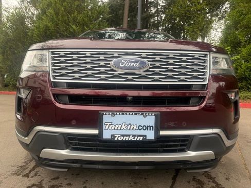 Used 2018 Ford Explorer Platinum image 9