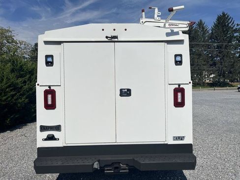 Used 2020 Ford Transit 350 DRW w/ Exterior Upgrade Package RWD image 20