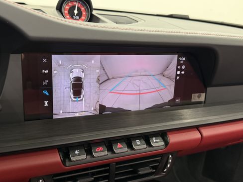 Certified 2025 Porsche 911 Targa 4 GTS AWD/4WD image 45