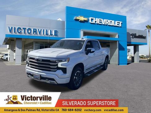 Used 2022 Chevrolet Silverado 1500 High Country w/ Z71 Off-Road Package AWD/4WD image 1