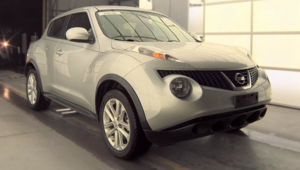 Used 2014 Nissan Juke S FWD image 4