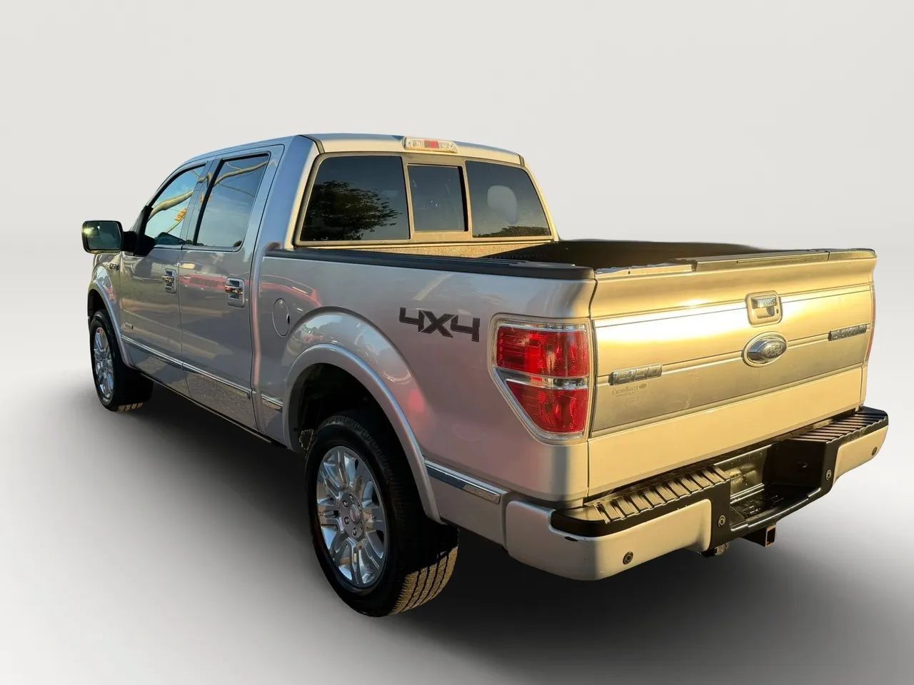 Used 2013 Ford F150 Platinum AWD/4WD image 5