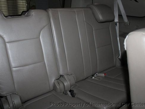 Used 2015 GMC Yukon XL SLE w/ Convenience Package image 26