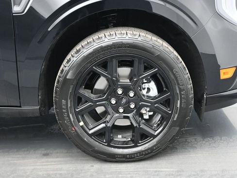New 2026 Ford Maverick Lobo AWD/4WD image 22