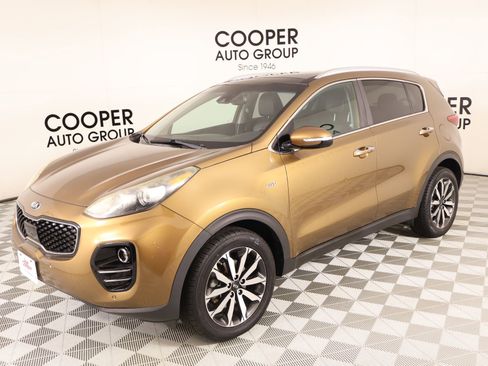 Used 2017 Kia Sportage EX w/ EX Technology Package AWD/4WD image 11