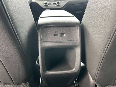 Used 2025 Buick Envista Preferred FWD image 22