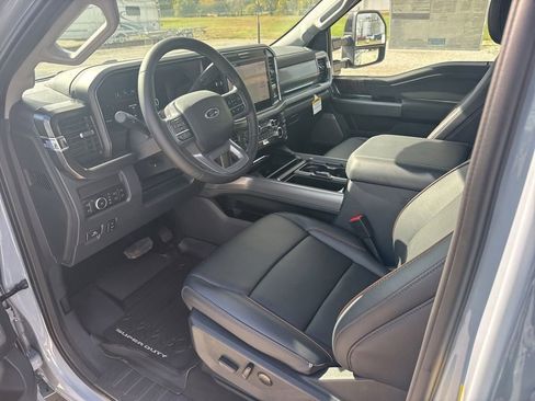 New 2026 Ford F350 Lariat w/ Black Appearance Package AWD/4WD image 22