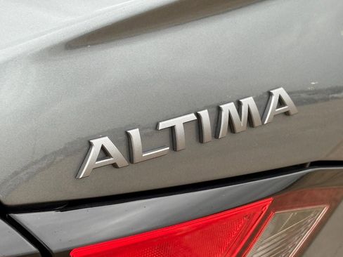 Certified 2025 Nissan Altima 2.5 S image 10