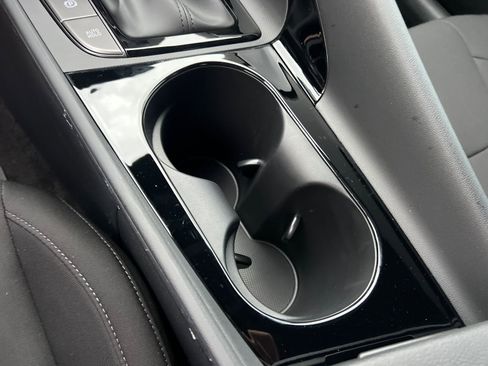 New 2026 Hyundai Elantra SEL Sport Premium FWD image 28
