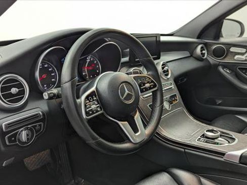 Used 2019 Mercedes-Benz C 300 4MATIC Sedan image 24