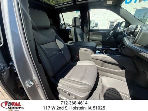 New 2026 Chevrolet Tahoe Z71 w/ Comfort Package AWD/4WD image 19