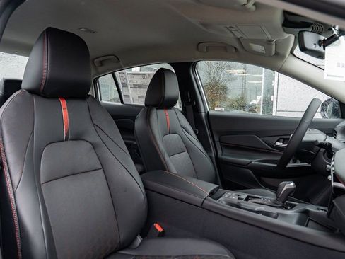 New 2026 Nissan Sentra SR w/ SR Premium Package FWD image 27