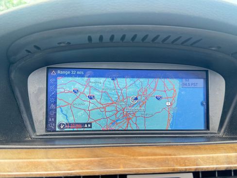 Used 2009 BMW 328i Convertible image 18