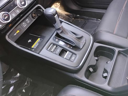 Used 2024 Honda CR-V Sport Touring image 27