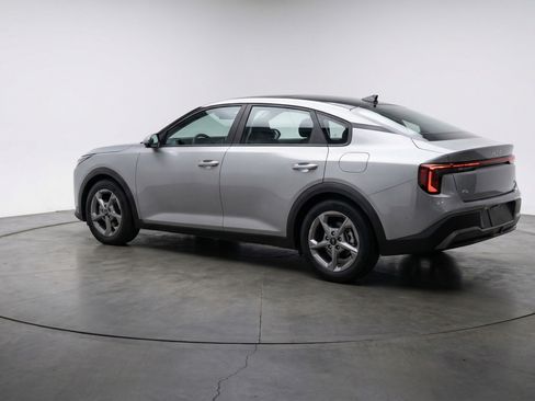 Used 2025 Kia K4 FWD image 6