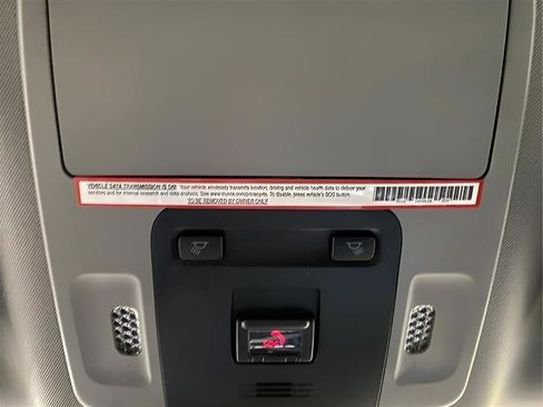 Used 2022 Toyota Camry LE image 25