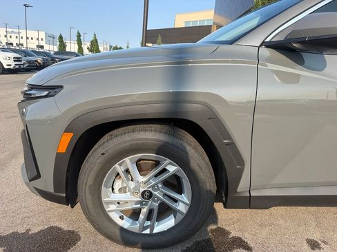 Certified 2026 Hyundai Tucson SE FWD image 7