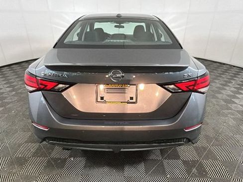 Used 2023 Nissan Sentra SR FWD image 3