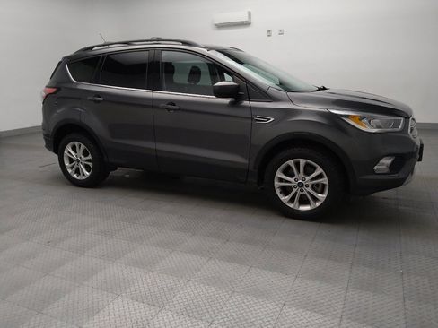 Used 2018 Ford Escape SEL image 11