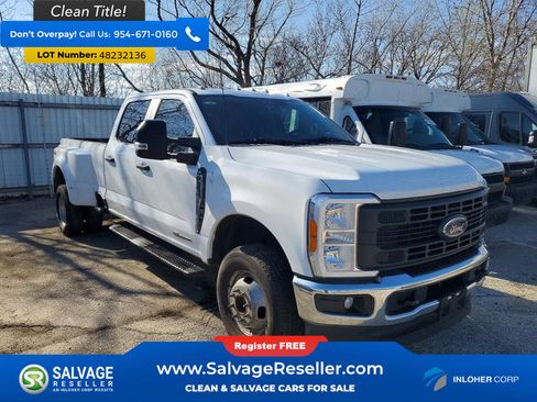 Used 2023 Ford F350 XL image 5