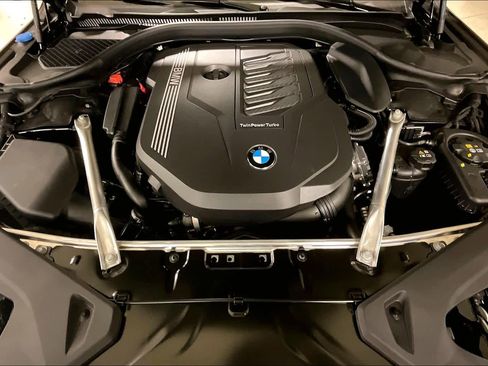 New 2026 BMW 840i Convertible w/ Comfort Seating Package image 16