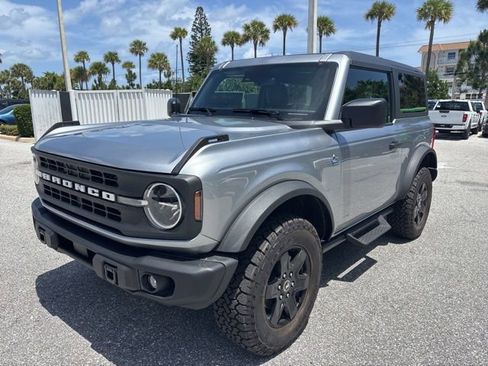 Used 2024 Ford Bronco Black Diamond image 5