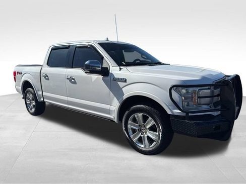 Used 2020 Ford F150 Platinum w/ Equipment Group 701A Luxury AWD/4WD image 8