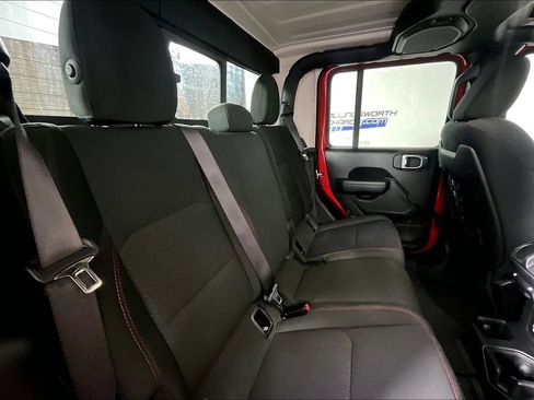 Used 2022 Jeep Gladiator Rubicon w/ LED Lighting Group AWD/4WD image 22