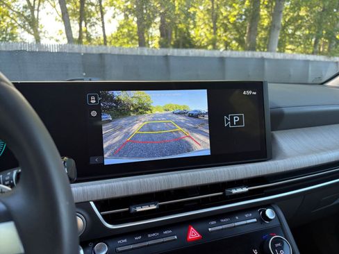 Used 2025 Hyundai Sonata SEL FWD image 24