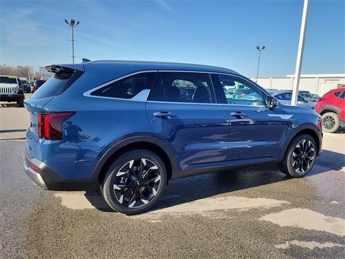 New 2026 Kia Sorento EX image 2
