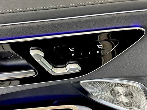 Certified 2026 Mercedes-Benz CLE 450 4MATIC Cabriolet image 17
