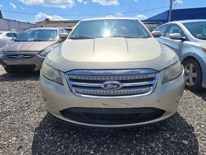 Used 2012 Ford Taurus SEL