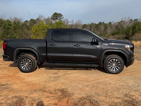 Used 2020 GMC Sierra 1500 AT4 w/ AT4 Premium Package image 15
