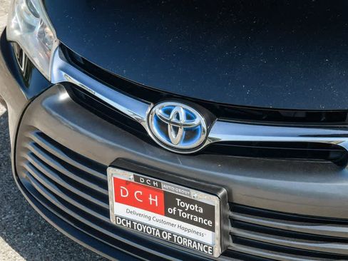 Used 2016 Toyota Camry LE w/ Protection Package (Q2) FWD image 5