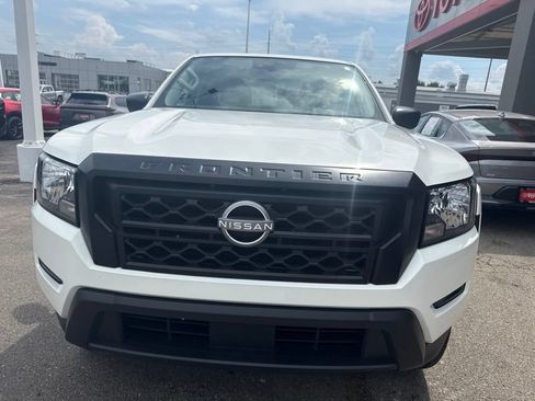 Used 2024 Nissan Frontier S w/ Technology Package RWD image 9