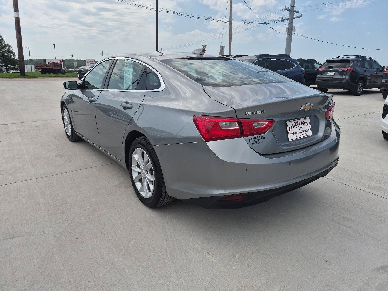 Used 2024 Chevrolet Malibu LT FWD image 8